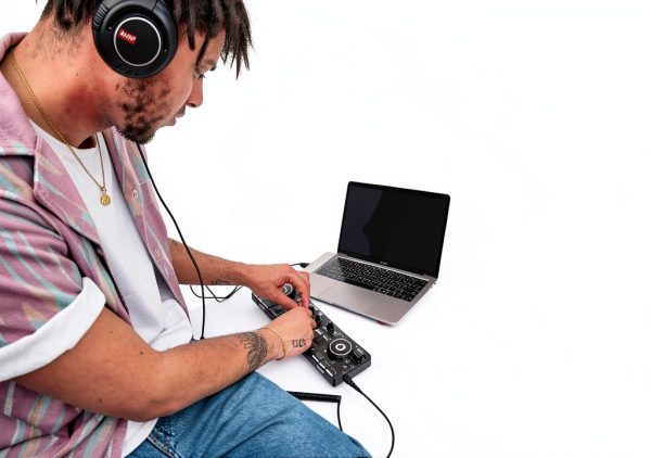 DJControl Starlight DJ Controller RGB Light Serato Lite Portable USB-1